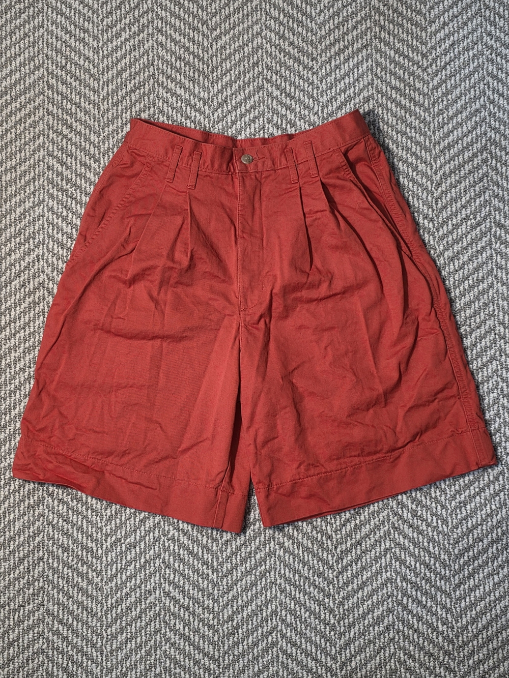 Dockers Womens Pleated Chino Shorts Size 10 Red Cotton High Rise Casual Twill